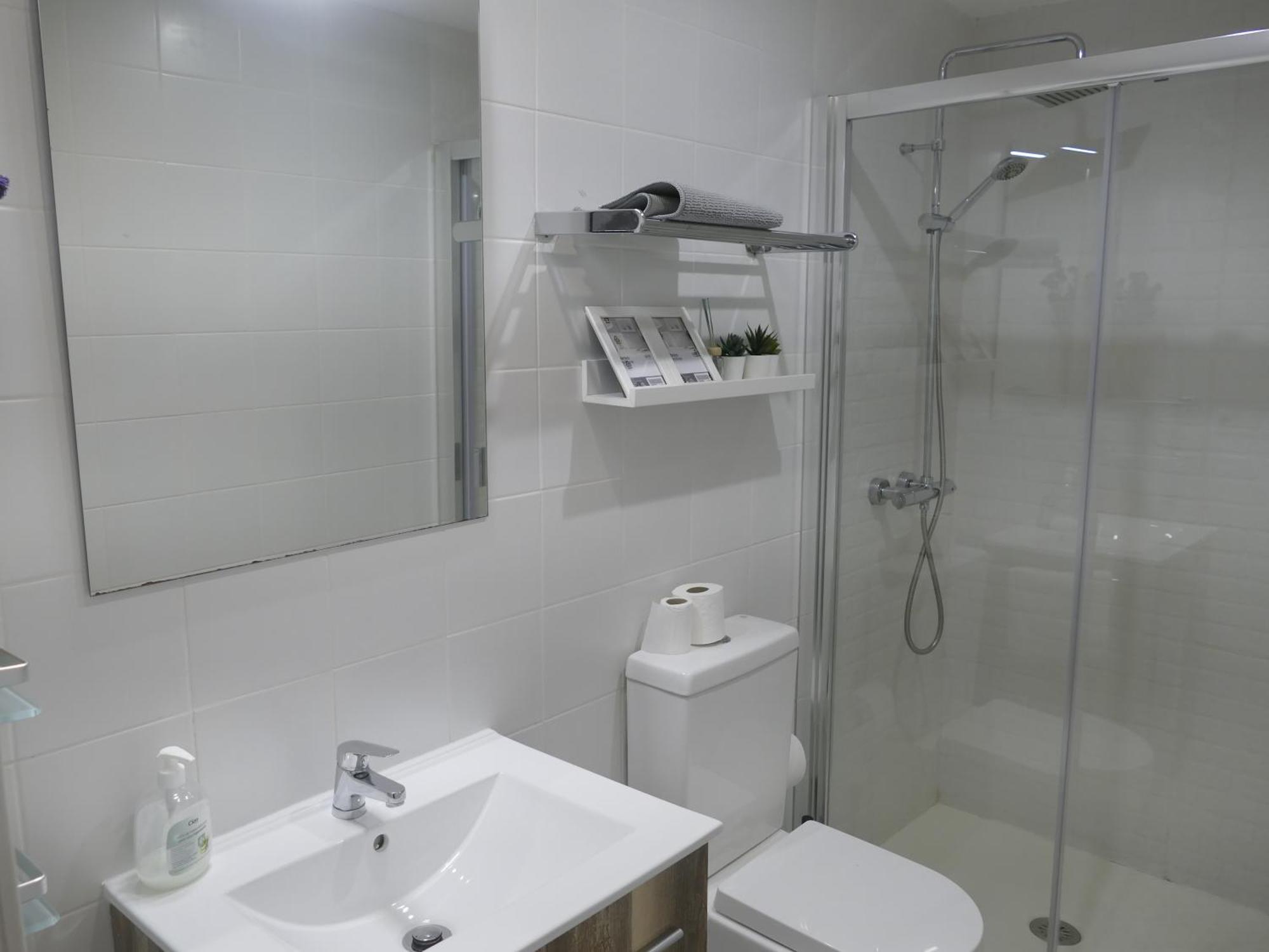 דירות Vivienda Con Terraza En Playas De באיונה מראה חיצוני תמונה